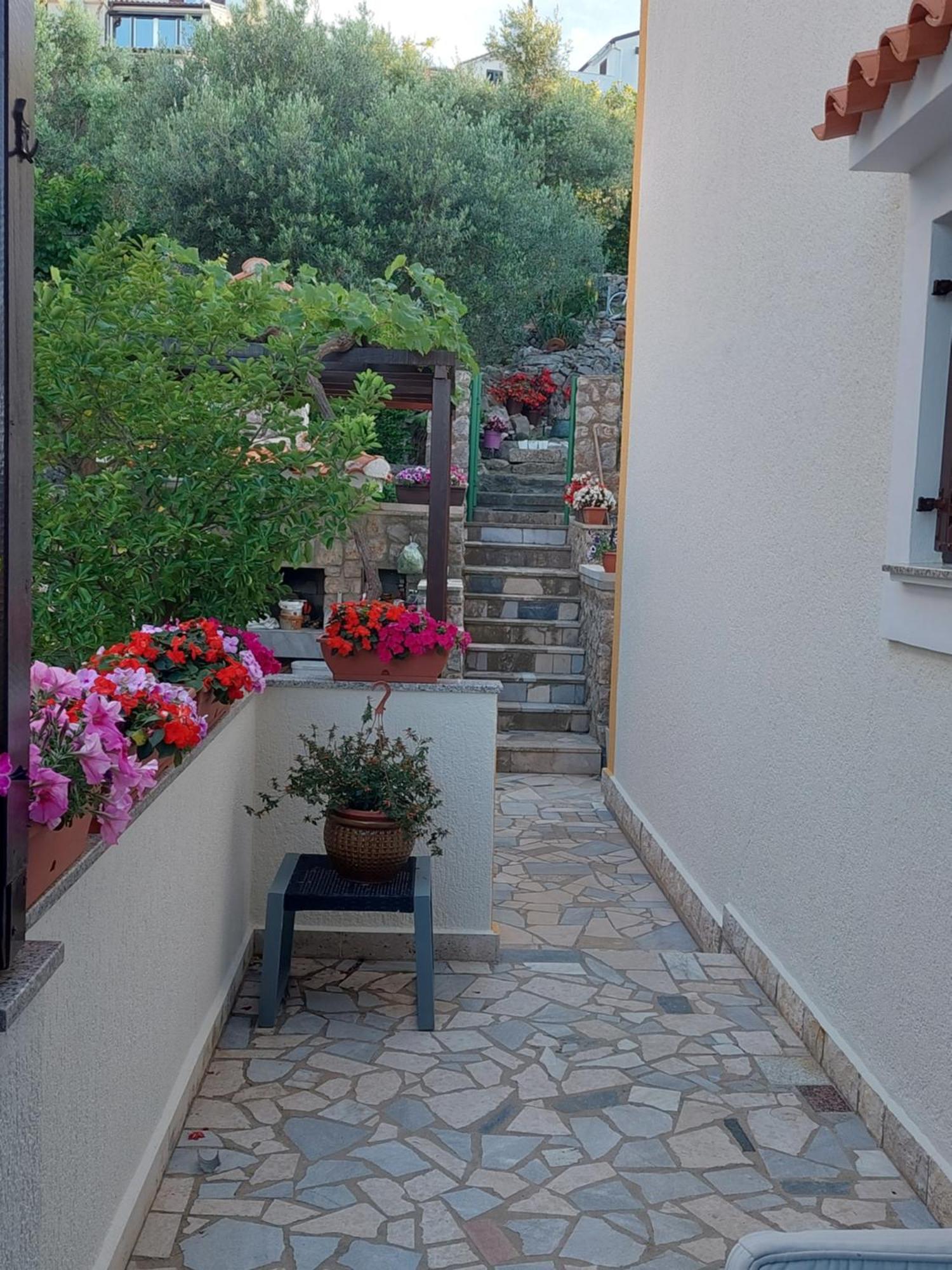 Apartments Suncica Mali Lošinj Exteriör bild